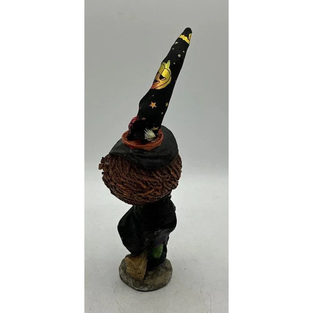 Halloween Evil Witch Figure Figurine Resin Cloth Holiday Decor 7”